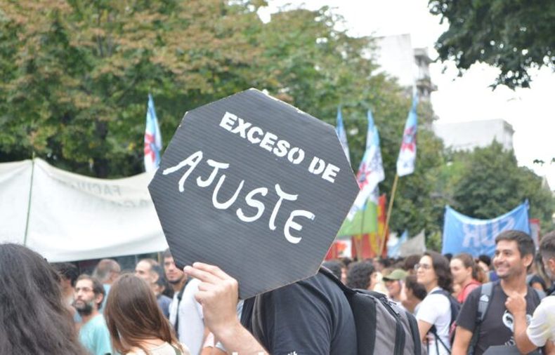 Reclamo por mejores salarios.