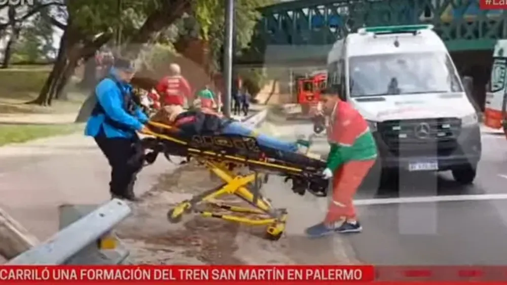 Dos trenes del Ferrocarril San Martín chocaron esta mañana en el barrio de Palermo, en la Ciudad Autónoma de Buenos Aires (CABA)
