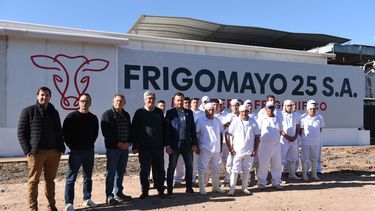 El ministro Javier Rodríguez en la visita a Frigomayo25. (Prensa MDA)