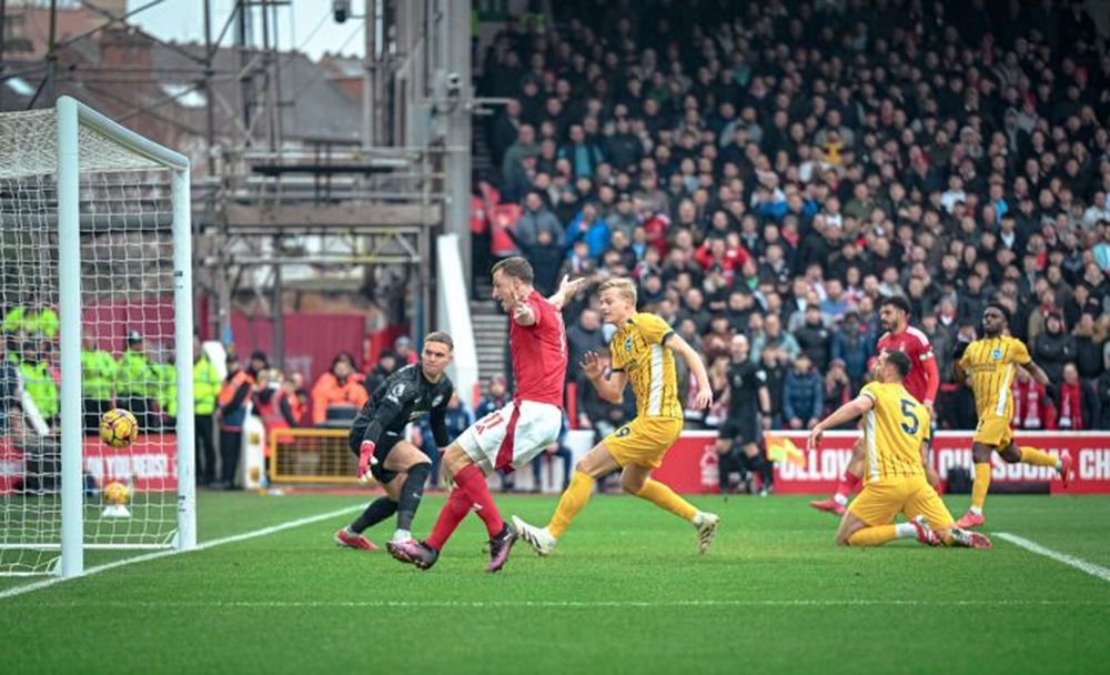 Un imagen de un partido de fútbol.