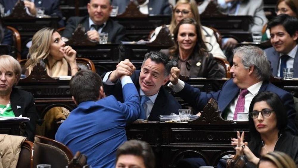 ley-hojarasca
