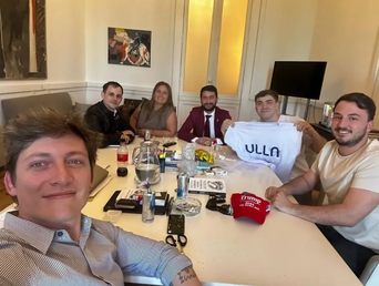 Santiago Caputo en la presentación de Universitarios de La Libertad Avanza (ULLA). Santiago Caputo en la presentación de Universitarios de La Libertad Avanza (ULLA).