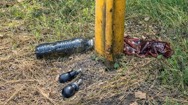 El material hallado por los gendarmes en Ezeiza.