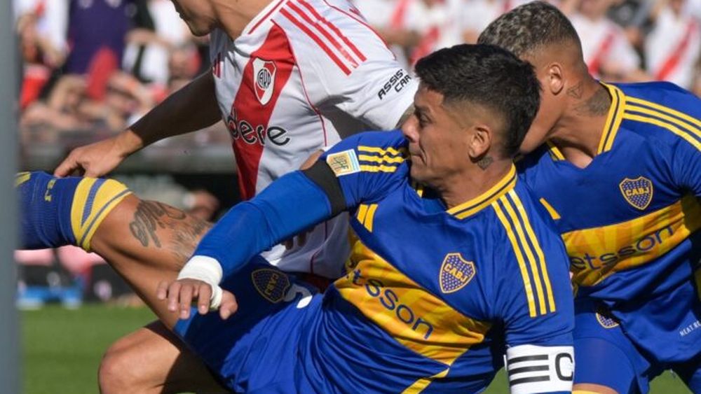 Una escena del partido entre River y Boca.