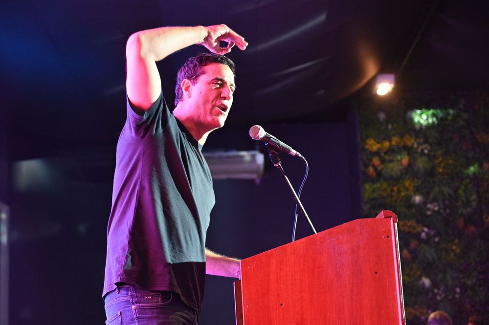 El senador nacional Maximiliano Abad.