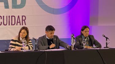 Axel Kicillof durante el encuentro de mujeres.
