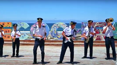 Imagen del spot que lanzó el ministerio de Seguridad bonaerense, en el marco del Operativo de Sol a Sol.