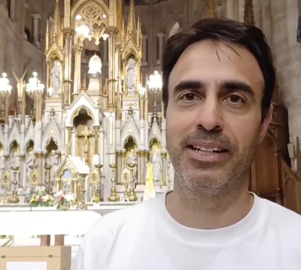 David lleg&oacute; a la Bas&iacute;lica de Luj&aacute;n el viernes a las 22.