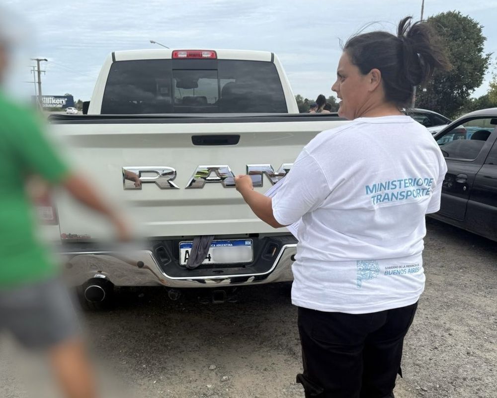 Una patente adulterada, algo que es multado.&nbsp;