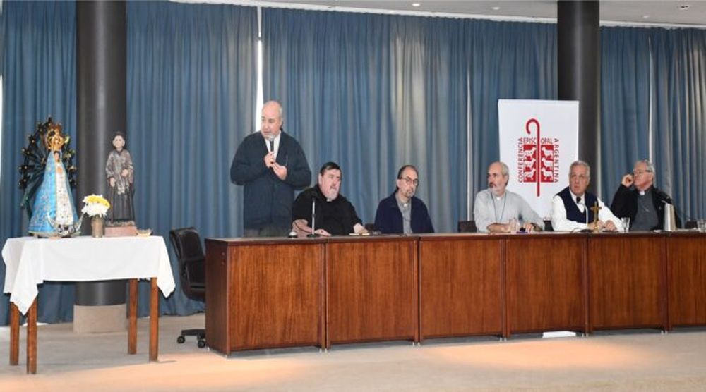 La Iglesia pide “asistencia sin dilación” porque “la comida no puede ser variable de ajuste”.