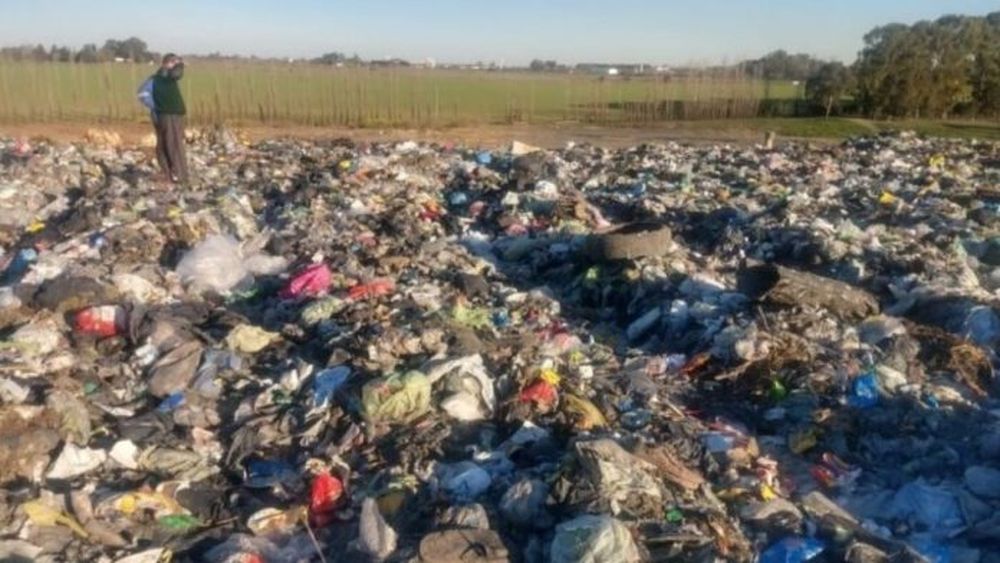 El basural donde la beba fue encontrada sin vida. - El Norte de San Nicolás -