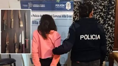 La mujer fue trasladada a la comisaría con siete cuchillos entre sus ropas.&nbsp;
