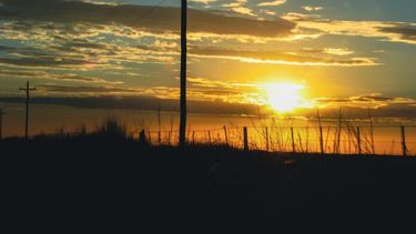 rigen alertas de calor extremo y tormentas para distritos bonaerenses