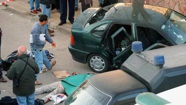El VW Polo, blanco de la balacera en La Masacre de Ramallo.