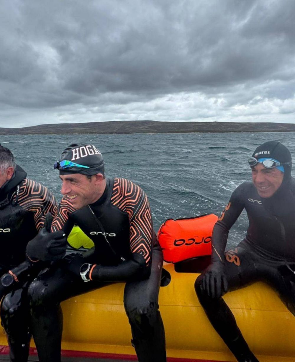 El médico platense Leandro Hidalgo unió las Islas Malvinas.