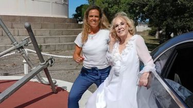Mirtha Legrand sorprendió con su visita al Faro de la Memoria.