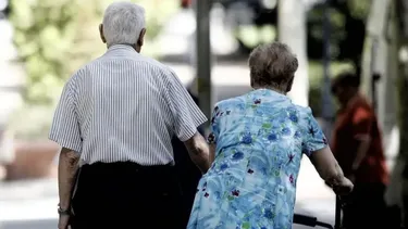 Una pareja de jubilados.