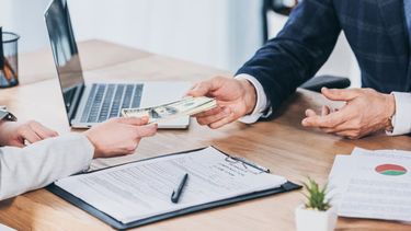 el gobierno de milei reglamento el nuevo fondo para financiar indemnizaciones
