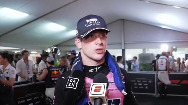 Franco Colapinto, en zona mixta, después del GP de Fórmula 1 de Singapur.