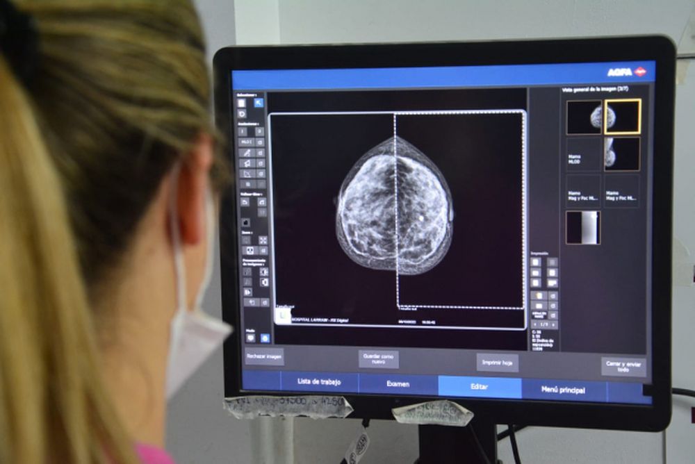 Octubre es el mes de la concientización sobre el cáncer de mama.