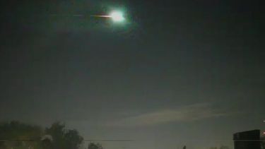 El bólido cruzó el cielo a las 22.51.