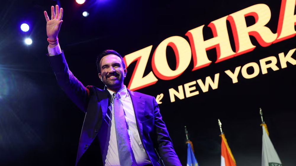 Zohran Mamdani anuncia una nueva era en Nueva York; se convertirá en el primer alcalde musulmán.