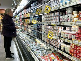 Los precios en las góndolas comienzan a acuar el impcto del dólar. (DIB/Archivo)