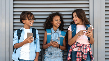 Los niños y el uso de celulares.&nbsp;