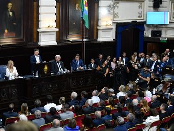 El gobernador bonaerense Axel Kicillof abrió el período de sesiones ordinarias con una batería de anuncios. El gobernador bonaerense Axel Kicillof abrió el período de sesiones ordinarias con una batería de anuncios.