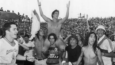 Gimnasia campeón de la Copa Centenario: la tarde que rompió la espera.