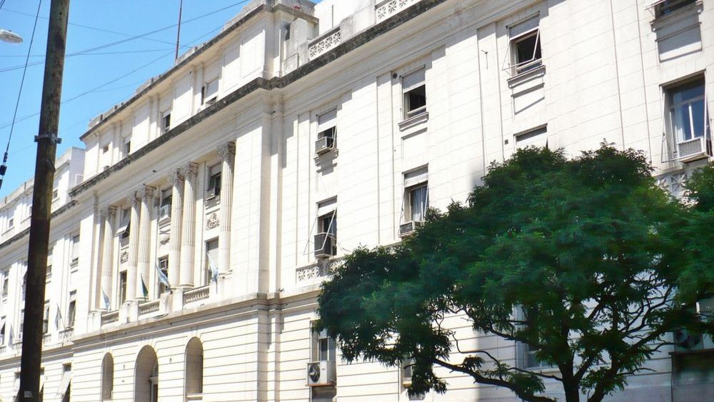 El edificio del Ministerio de Economía provincial, en La Plata. El edificio del Ministerio de Economía provincial, en La Plata.