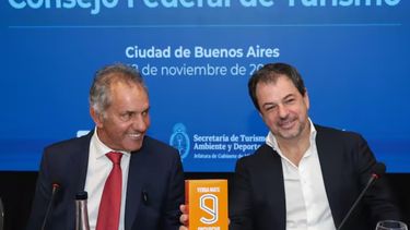 Daniel Scioli presentó su yerba en la Asamblea del Consejo Federal de Turismo.