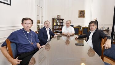 Axel Kicillof se reunió con las autoridades de la Conferencia Episcopal Argentina.&nbsp;