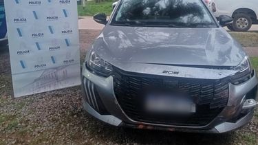 Mar del Plata: un adolescente de 15 años quedó detenido luego de intentar robar un auto Mar del Plata: un adolescente de 15 años quedó detenido luego de intentar robar un auto