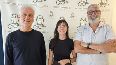 Osvaldo Podhajcer, Agostina Russo-Maenza y Eduardo Cafferata, coautores del estudio.