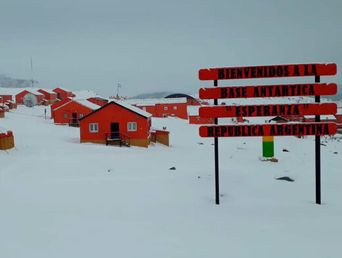En las bases de la Antártida se superó el promedio nacional de presentismo, con el 73%. En las bases de la Antártida se superó el promedio nacional de presentismo, con el 73%.