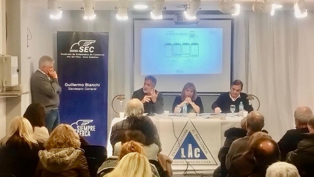 La charla de Rodríguez en Mar del Plata.&nbsp;