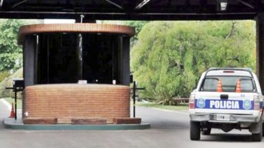 La Policía tuvo que intervenir en el escándalo que se desató en el Country Grand Bell.