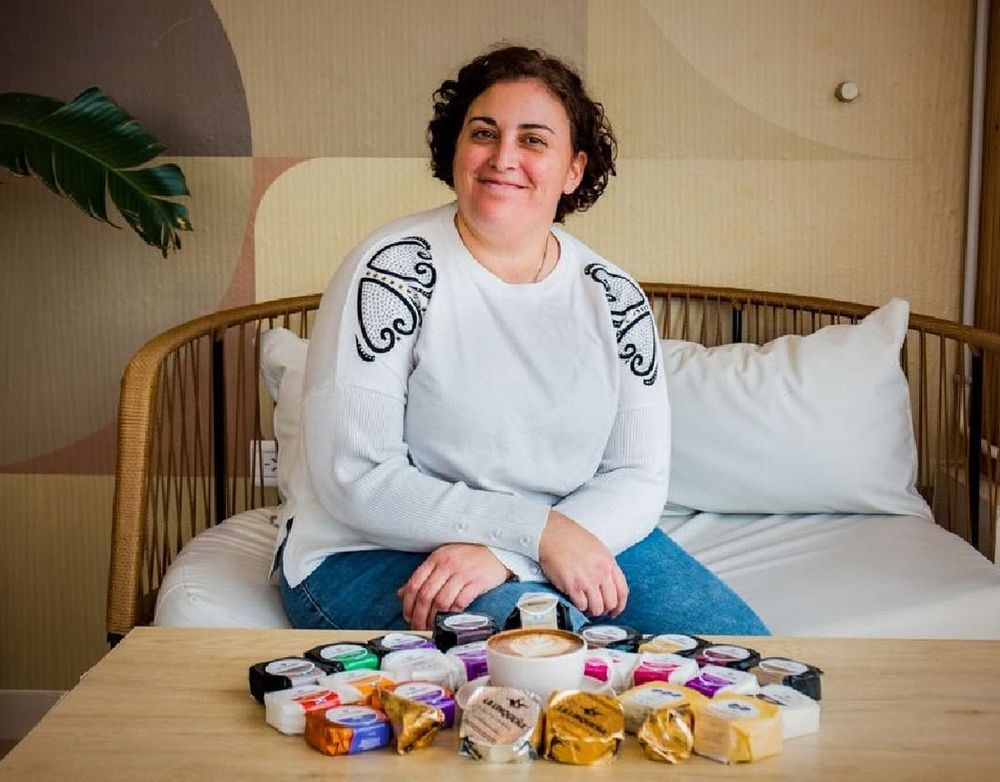 Lorena Yapur, creadora de La Linqueña, los alfajores de Lincoln que viajaron al Mundial.