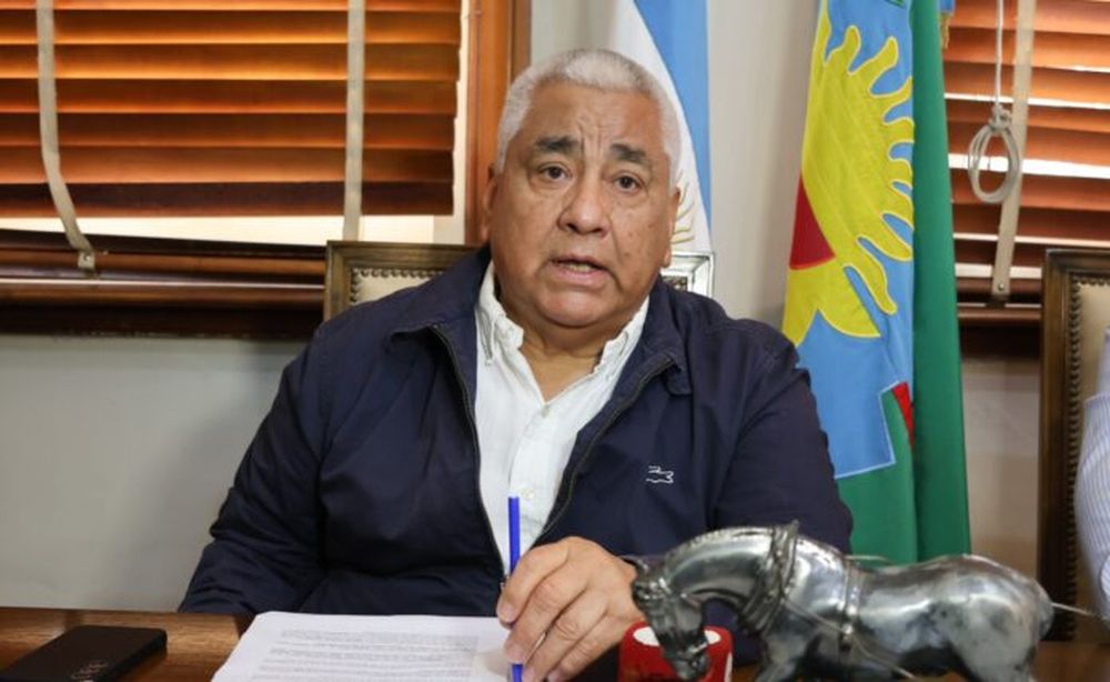 El jefe comunal sostuvo que las personas son más propensas a caer en ese tipo de plataformas ante la crisis económica.