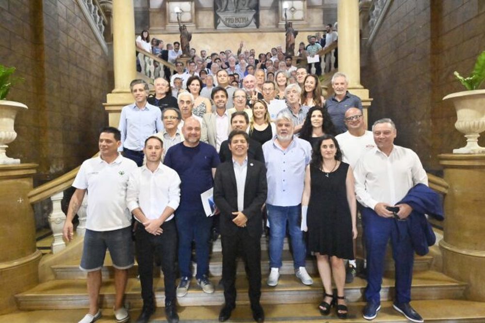 Kicillof recibió a los empresarios en la Casa de Gobierno. - Gobernación -