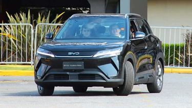 El modelo Yuan Pro (eléctrico) cuyo precio oscilaría entre 33 mil y 35 mil dólares.