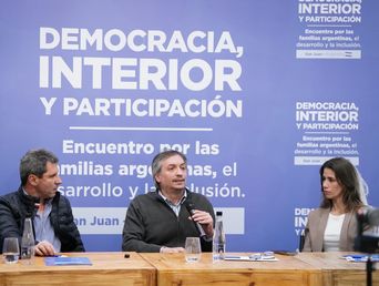 Máximo Kirchner compartió este jueves en San Juan un encuentro político con el exgobernador y senador nacional Sergio Uñac.