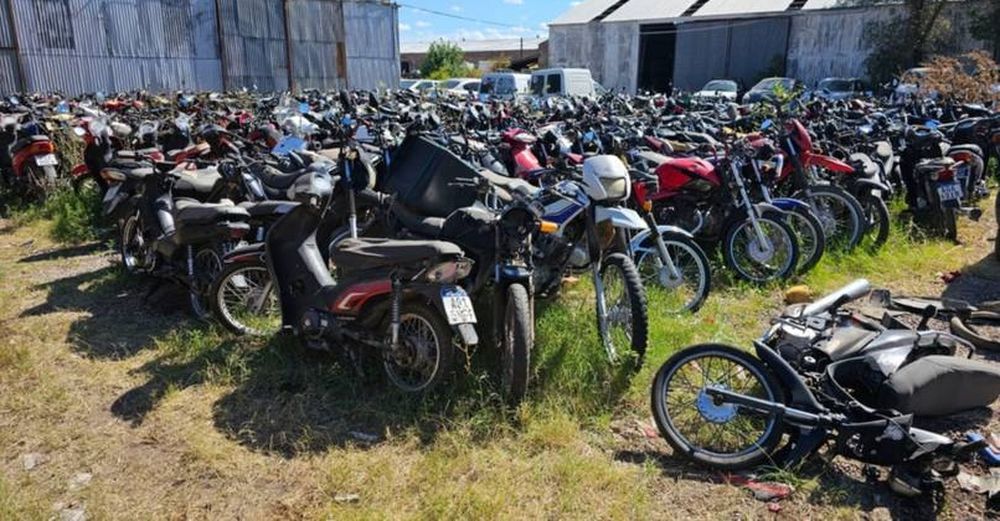 Mas de 2.000 motos fueron transformadas en chatarra. Mas de 2.000 motos fueron transformadas en chatarra.
