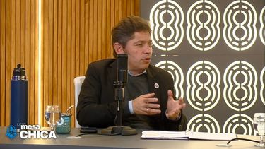 El gobernador Axel Kicillof en el Canal 8 de Mar del Plata.