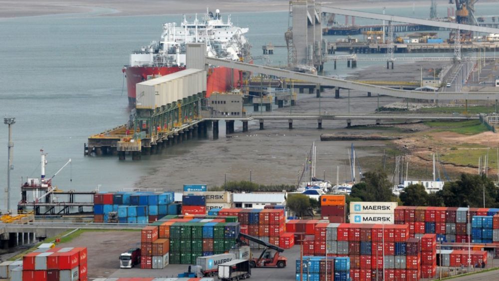 La actividad agroindustrial en Bahía Blanca comenzó a encaminarse hacia su normalización. La actividad agroindustrial en Bahía Blanca comenzó a encaminarse hacia su normalización.