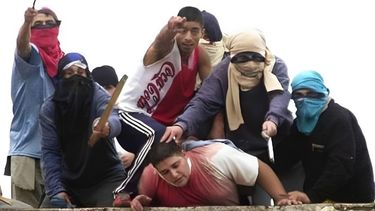 El trágico motín de Sierra Chica en 1996.&nbsp;