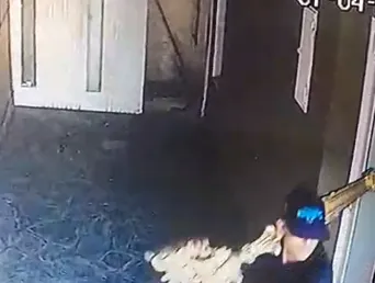 Robo en una iglesia de San Nicolás. Robo en una iglesia de San Nicolás.