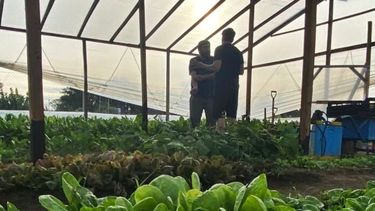 El intendente de Castelli, Francisco Echarren, en el Vivero Municipal de la ciudad. (Municipio de Castelli)