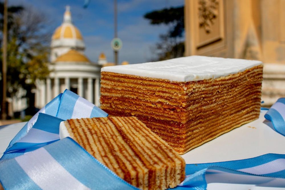 La tradicional Torta Argentina de Dolores.